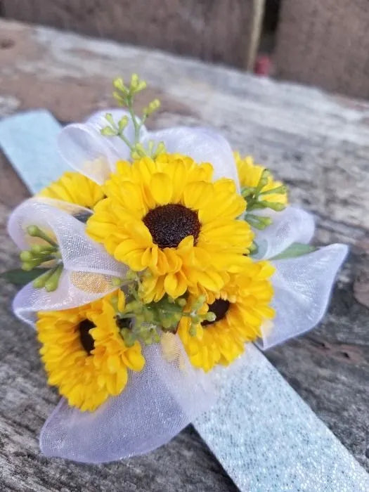 Sunny Viking Corsage